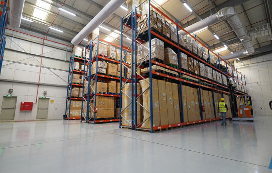 إدارة المستودعات المتقدمة، مقاييس أداء التخزين، التحكم في التخزين والسلامة